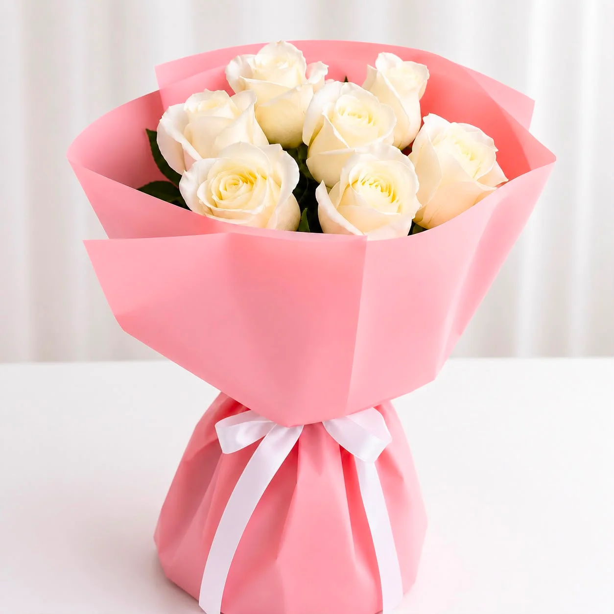 7 white rose bouquet for Emirati Women’s Day representing dignity, sincerity and respect for inspiring women